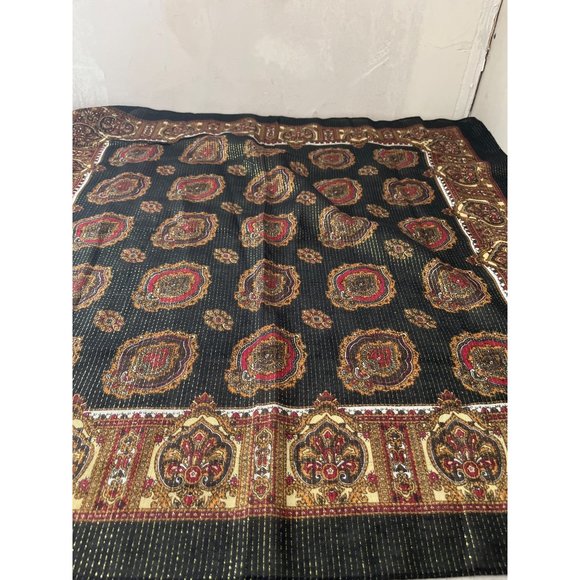 Glentex woman’s square black and burgundy scarf with metallic threads - Picture 2 of 3